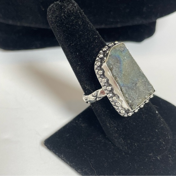 Silver Tone Gray Labrodite Stone Ring Size 8 - Picture 3 of 8